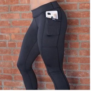 Constantly varied gear blacklisted capris